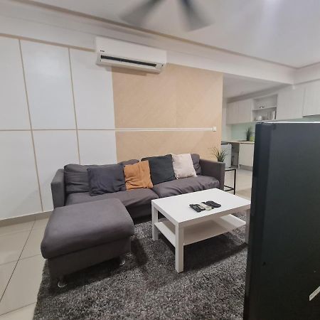 Lovely 3-Bedroom Serviced Apartment @ سيبرجايا المظهر الخارجي الصورة