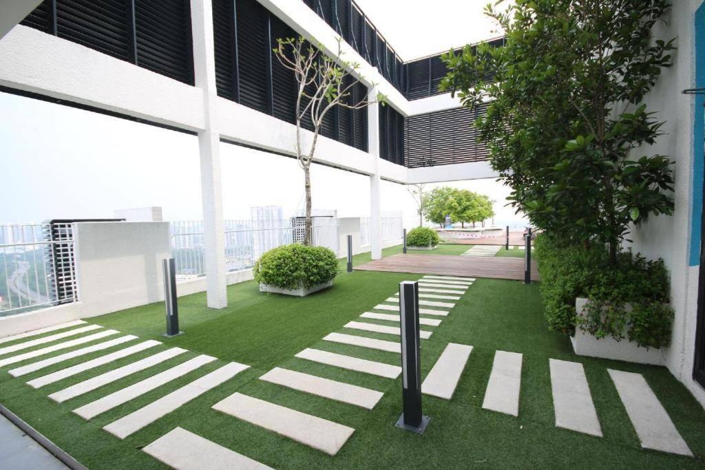 Lovely 3-Bedroom Serviced Apartment @ سيبرجايا المظهر الخارجي الصورة
